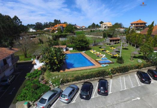 Aparthotel Cabicastro Tres Estrellas SuperiorHotel Overview