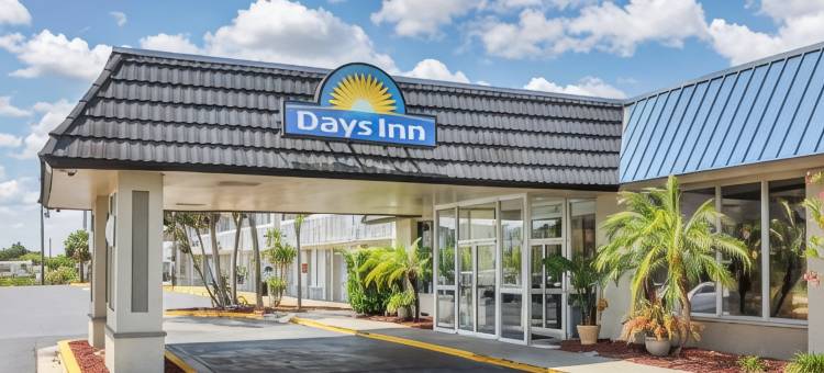 泰特斯维尔肯尼迪太空中心戴斯酒店(Days Inn by Wyndham Titusville Kennedy Space Center)图片