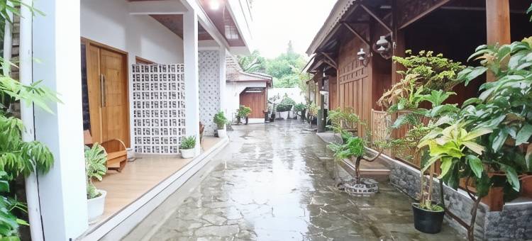 D'Bondowoso Homestay Magelang RedPartner图片