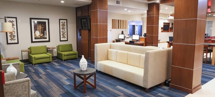 智选假日套房酒店-休斯顿/机场8号环路(Holiday Inn Express & Suites Houston IAH - Beltway 8)图片