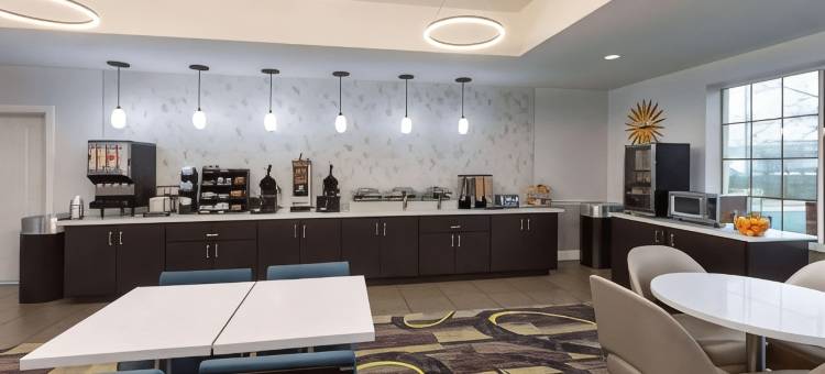 奥斯汀锡达帕克拉昆塔温德姆套房酒店(La Quinta Inn & Suites by Wyndham Austin - Cedar Park)图片