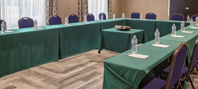 克兰伯里欢朋酒店(Hampton Inn Cranbury)图片