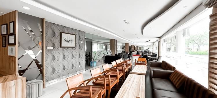 水族馆酒店(Grand Aquarium Hotel Pangandaraan)图片