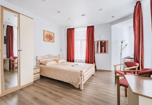 Hotel Octaviana Hotel Overview