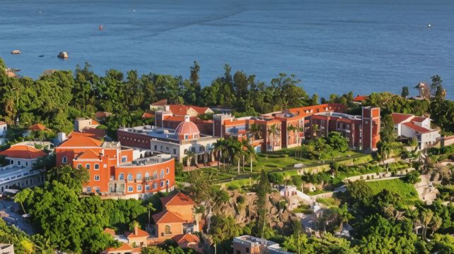 7-Day Scenic Tour from Xiamen·Wuyishan Peaks, Pingtan Island & Fujian Coast