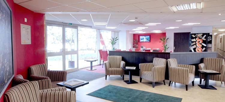 伦敦斯坦斯特德机场温德姆华美达酒店(Ramada by Wyndham London Stansted Airport)图片