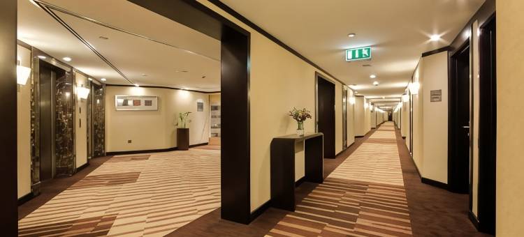 迪拜德伊勒温德姆华美达广场酒店(Ramada Plaza by Wyndham Dubai Deira)图片
