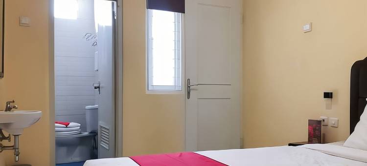 红多兹酒店@芝卡朗亭住宅(RedDoorz @ Pavilion Residence Cikarang)图片