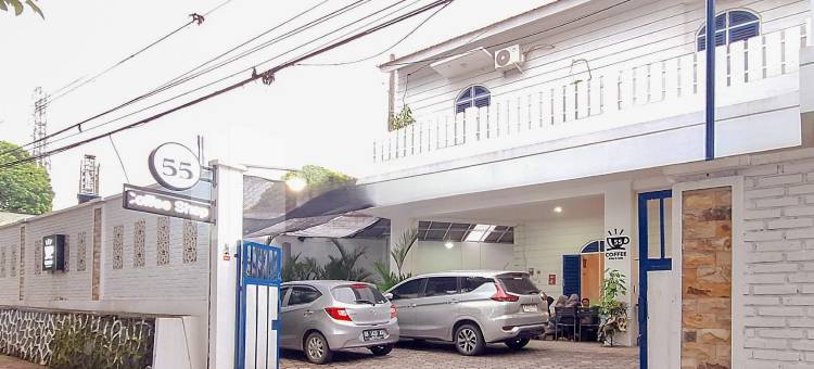 Temanggung House n Coffee 55 RedPartner酒店(House n Coffee 55 Temanggung RedPartner)图片