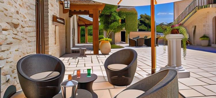 拉托尔蒂恩古尼斯住宿加早餐旅馆(La Tour d'Enguernes)图片