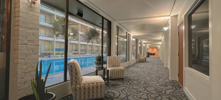 卡普里海岸酒店(Coast Capri Hotel)图片