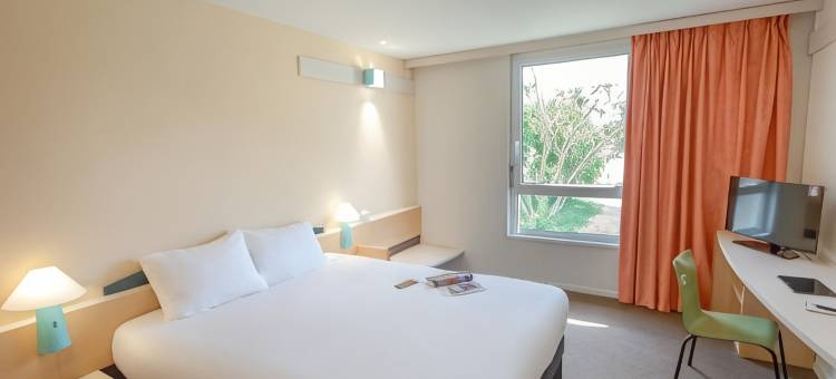 宜必思佩皮尼昂里沃萨尔特酒店(Ibis Perpignan Rivesaltes)图片