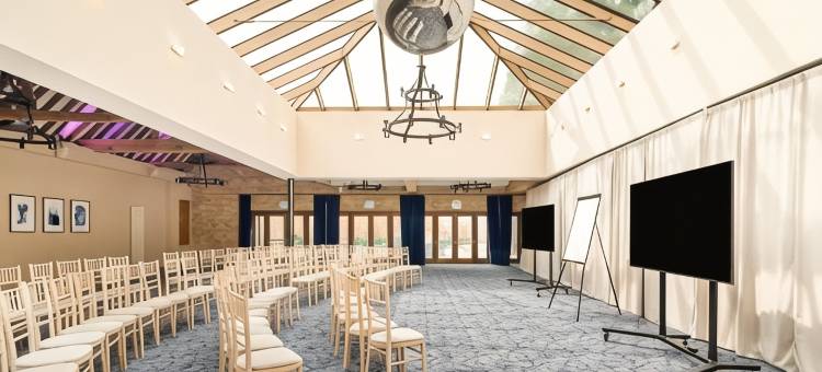 莱斯山voco酒店及水疗中心(voco Lythe Hill Hotel & Spa)图片