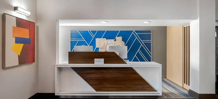 智选假日套房酒店本顿维尔(Holiday Inn Express & Suites Bentonville)图片