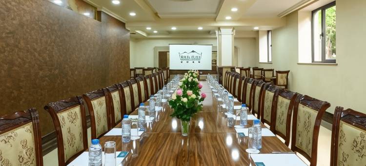 埃里温皇家广场酒店(Royal Plaza by Stellar Hotels, Yerevan)图片