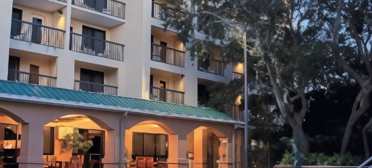 可可比奇海滩卡纳维拉尔角万怡酒店(Courtyard Cocoa Beach Cape Canaveral)图片