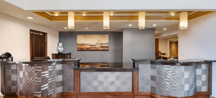 新港梅萨贝斯特韦斯特优质酒店(Best Western Plus Newport Mesa Inn)图片