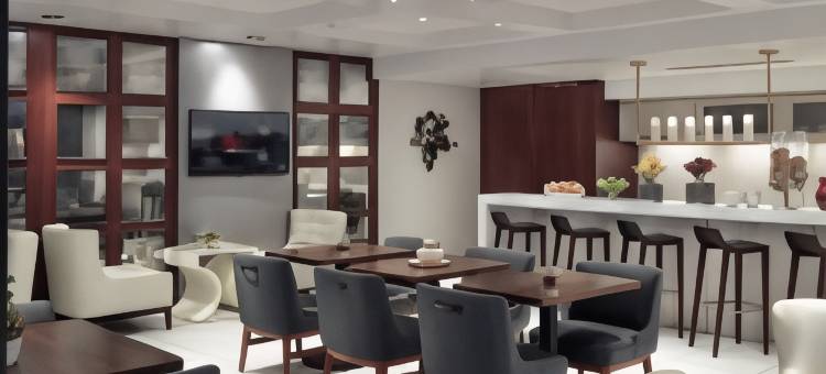 新奥尔良梅泰里莱克威万豪酒店(New Orleans Marriott Metairie at Lakeway)图片