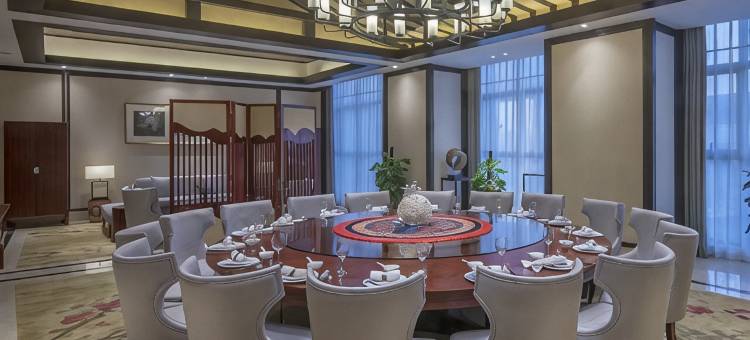 江畔丽致·Staying｜城市独栋影院酒店(新欣南大道袁河医院店)图片