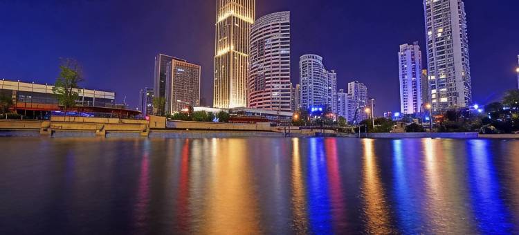 南通金石国际公寓(图书馆地铁站店)图片