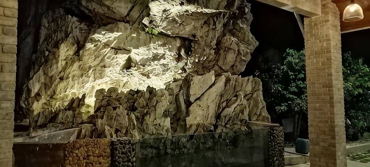 洛基农场酒店(Rocky Farm)图片