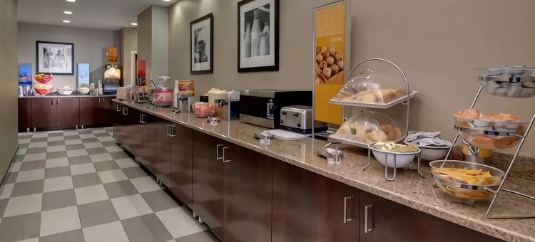 希尔顿欢朋套房酒店-密尔沃基市区(Hampton Inn & Suites Milwaukee-Downtown)图片