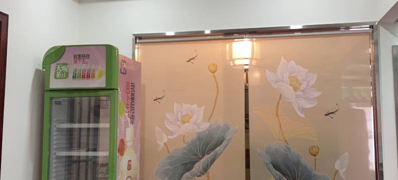 鸿运客栈(武昌火车站店)图片