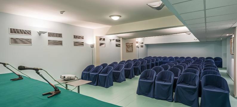 拉达斯瑞酒店(Rada Siri)图片