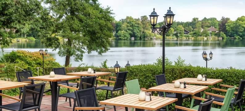 普伦湖屋酒店(Lake House Plön)图片