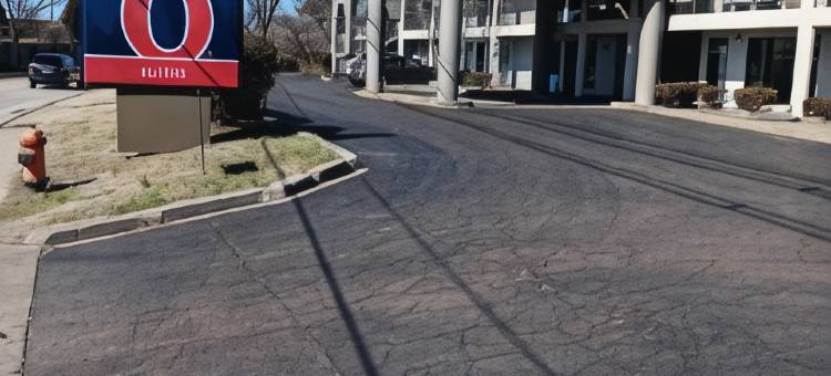 肯塔基路易斯威尔机场/会展中心 6 号套房酒店(Studio 6 Suites Louisville KY  Airport Expo Center)图片