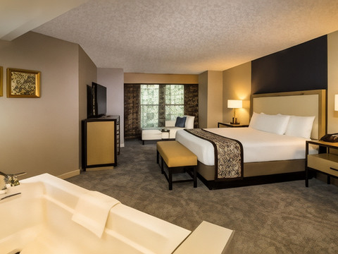 山姆镇酒店和 大厅