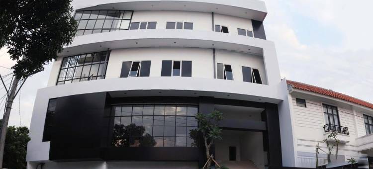 鲁米尼三宝垄酒店(Rumi Semarang)图片