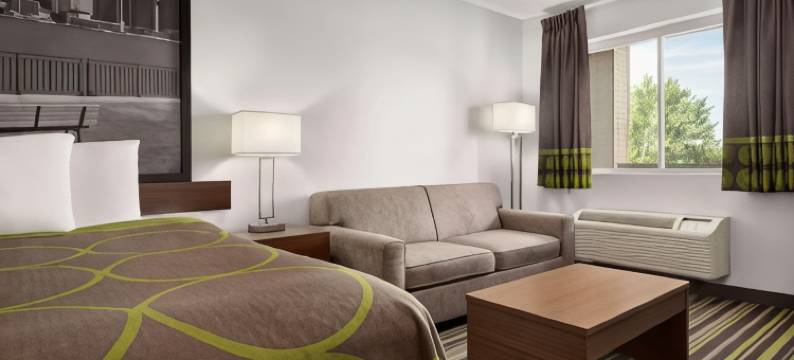 温莎-道格尔速8酒店(Super 8 by Wyndham Windsor/Dougall)图片