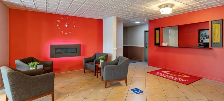 伊康套房旅馆(Econo Lodge Inn & Suites)图片