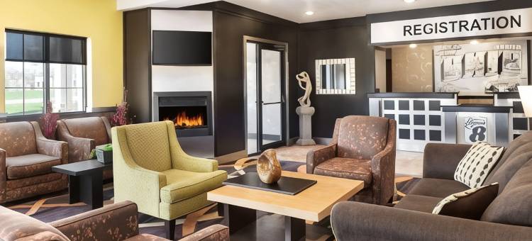 亚克朗-格林-尤宁敦速8酒店(Super 8 by Wyndham Akron S/Green/Uniontown Oh)图片