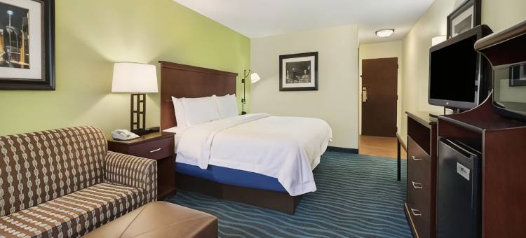 亚特兰大佩利梅特中心希尔顿欢朋酒店(Hampton Inn Atlanta-Perimeter Center)图片