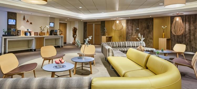 巴黎吕埃尔马尔迈松诺富特酒店(Novotel Paris Rueil-Malmaison)图片