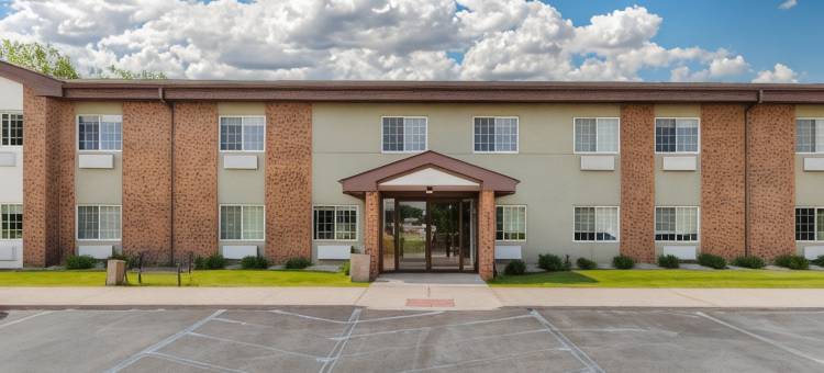 切斯特敦凯艺酒店 - 近印第安纳沙丘国家公园 I-94(Quality Inn Chesterton Near Indiana Dunes National Park I-94)图片