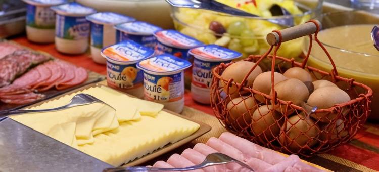 FH舒适酒店竞技场(FH Confort Hotel Orléans Co'Met)图片