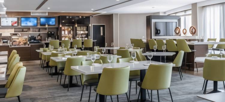 埃德蒙顿西区万怡酒店(Courtyard Edmonton West)图片