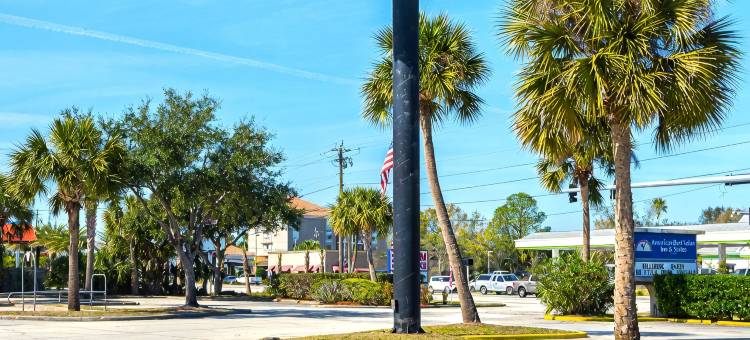 墨尔本美洲最佳价值套房酒店(Americas Best Value Inn and Suites Melbourne)图片