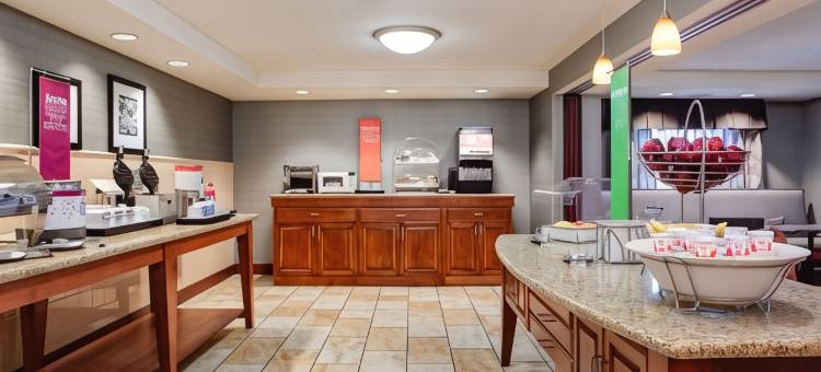 希尔顿欢朋酒店-迪比克(Hampton Inn Dubuque)图片
