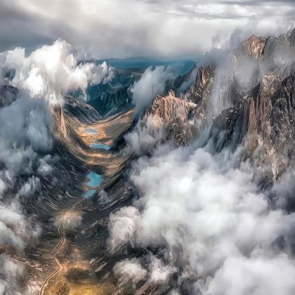 兰州+甘南+甘加秘境+拉卜楞寺+扎尕那+郎木寺镇+黄河九曲第一湾+莲宝叶则景区6日5晚跟团游