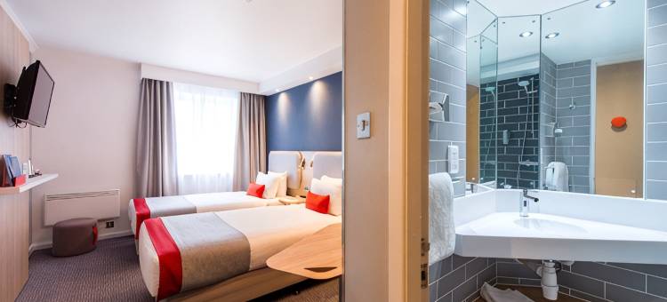 智选假日斯特拉思克莱德公园M74高速公路5号岔口酒店(Holiday Inn Express STRATHCLYDE PARK M74, JCT.5 by IHG)图片