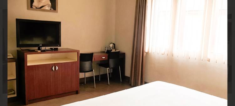 茂物安姆温酒店(M-One Hotel Bogor)图片