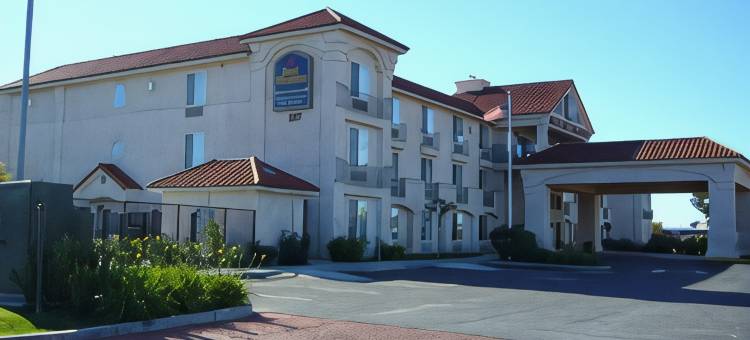 萨利纳斯谷贝斯特韦斯特优质套房酒店(Best Western Plus Salinas Valley Inn  Suites)图片