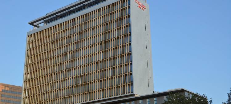 圣地亚哥拉斯孔德斯万怡酒店(Courtyard by Marriott Santiago Las Condes)图片