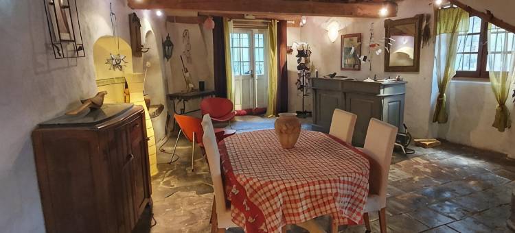 Cardet B&B的橙园(Orangerie de Cardet - Maison d'hôtes - B&B)图片