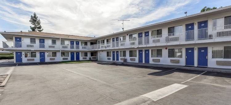 Super 8 by Wyndham Santa Clara(Super 8 by Wyndham Santa Clara)图片