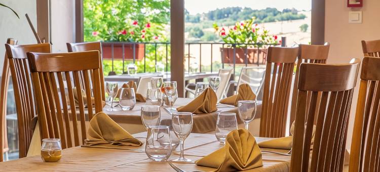 雷莱双谷酒店(Logis Hotels - le Relais des Deux vallées - Hôtel et Restaurant)图片